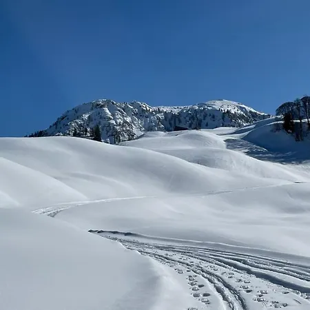 Basislager Ferienhaus *